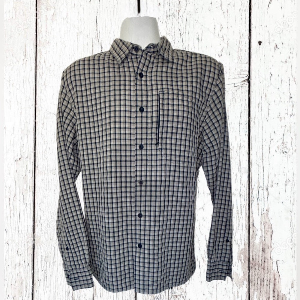 The North Face Men’s Plaid Long Sleeve Shirt XL Hidden Zip Pocket, Performance - Picture 1 of 11